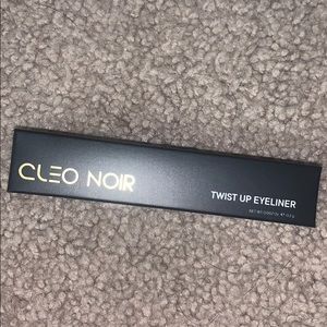CLEO NOIR twist up eyeliner